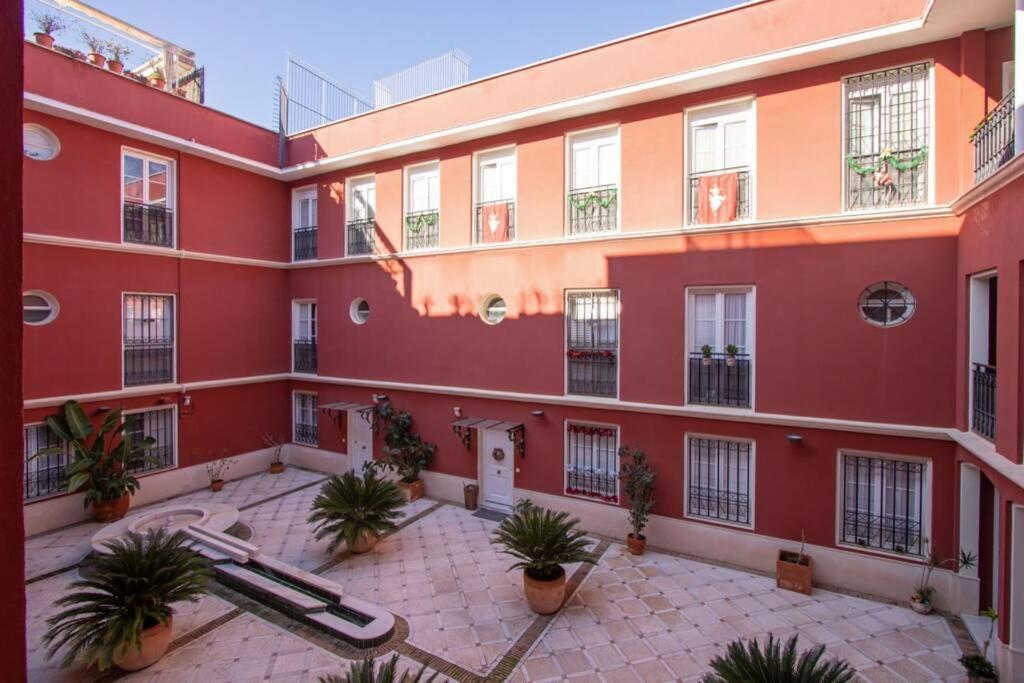 Mumu Luxury Suite Lirio Sevilla Kültér fotó