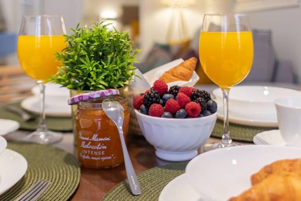 Mumu Luxury Suite Lirio Sevilla Kültér fotó
